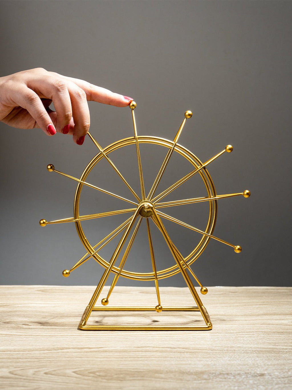 Gold Ferris Wheel Table Decor with Geometric Base - The Golden Theory