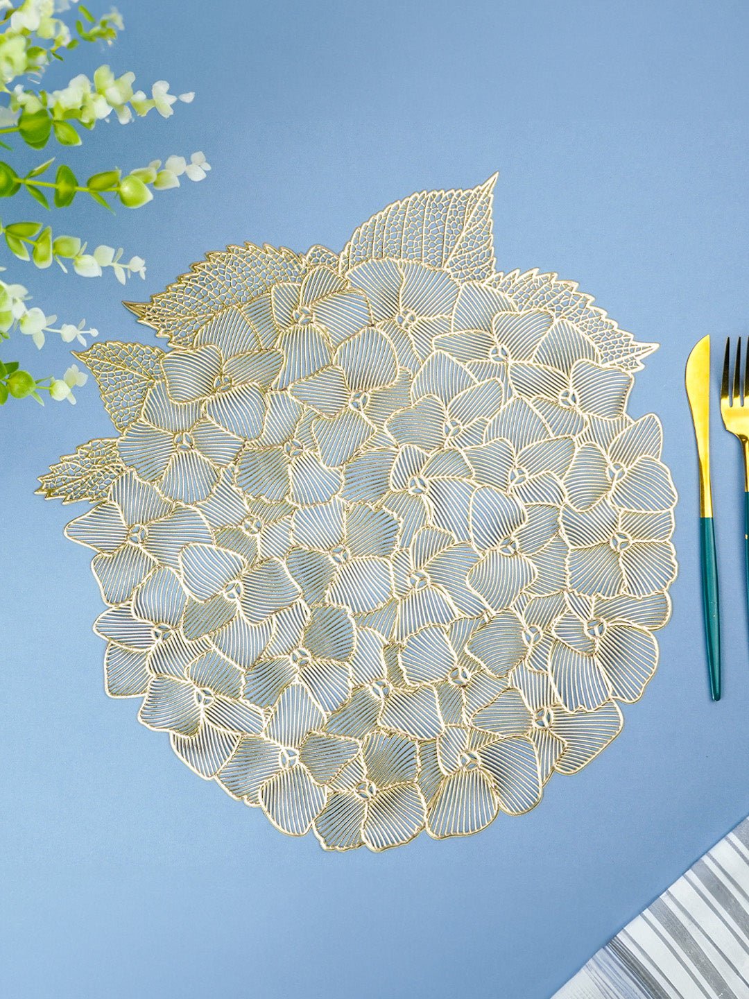 Gold Floral Cutout Table Mat with Hydrangea-Inspired Design - The Golden Theory Main image