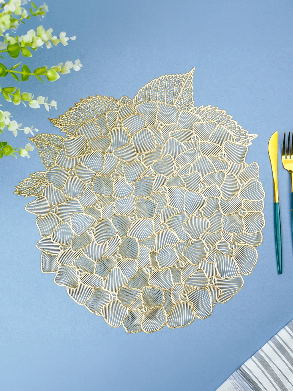 Gold Floral Cutout Table Mat with Hydrangea-Inspired Design - The Golden Theory