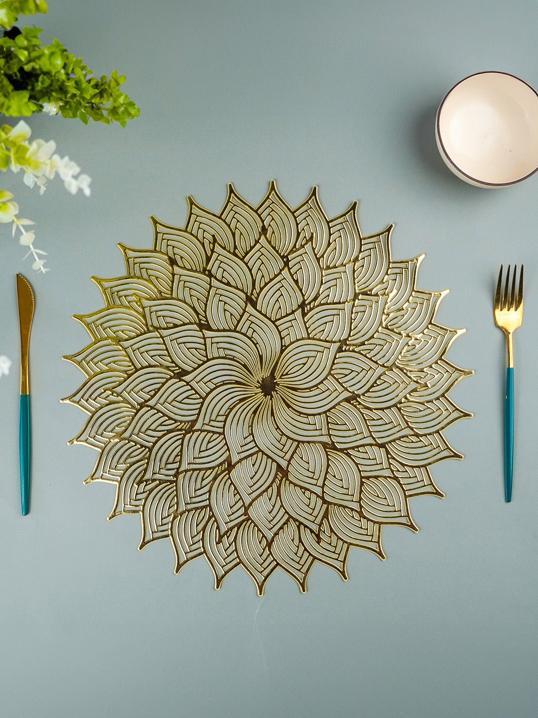 Gold Floral Cutout Table Mat with Intricate Petal Design - The Golden Theory Main image