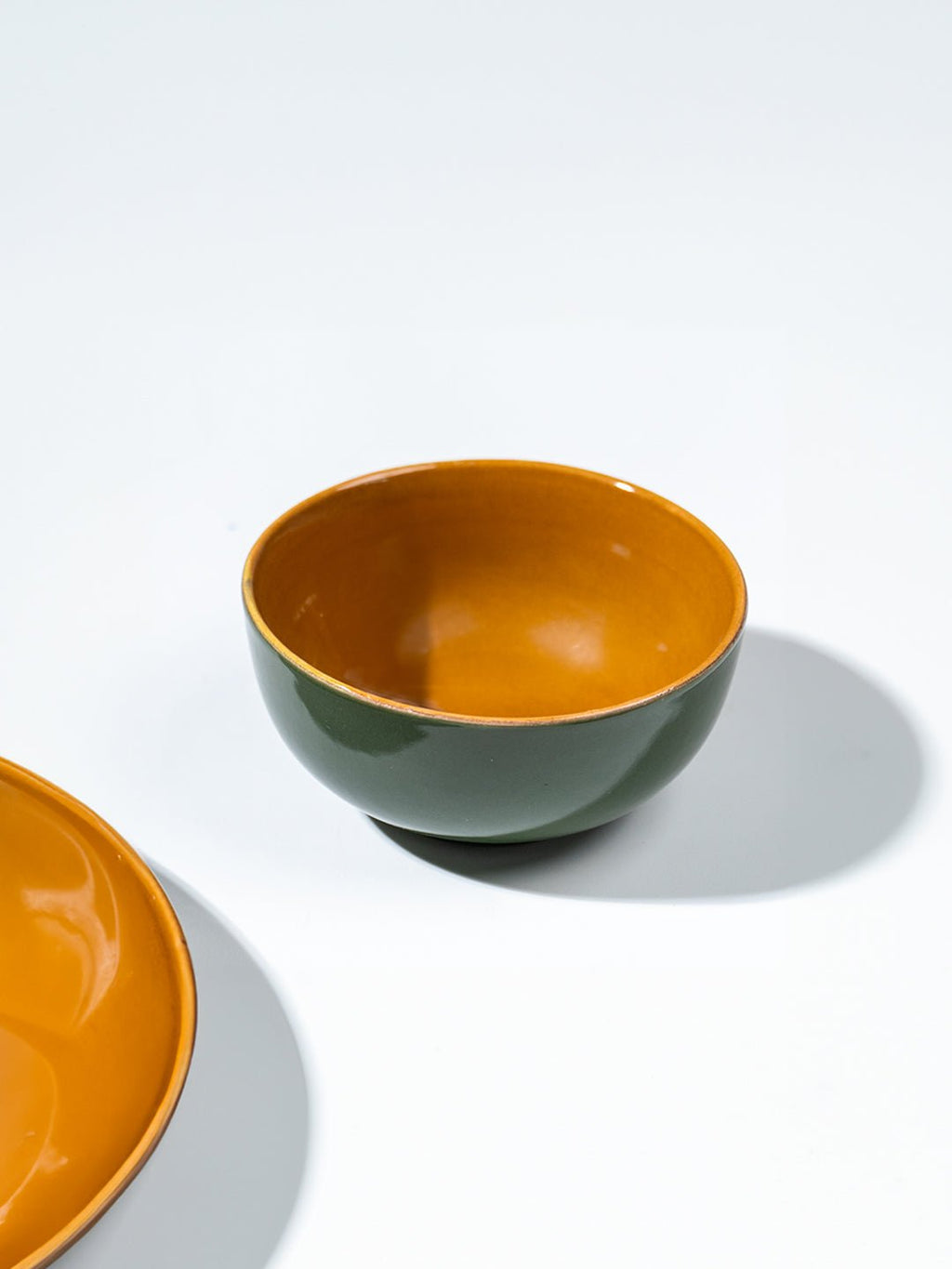 Golden Dinner Set with Green Exterior (Set of 23) - The Golden Theory