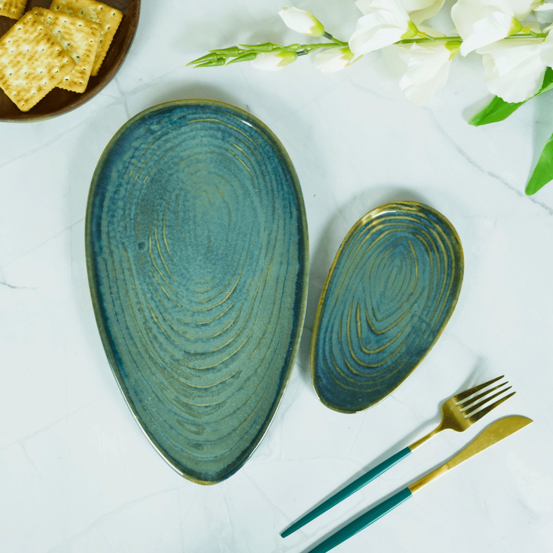 Green Ceramic Drop-Shaped Snack Plate | Set of 2 - The Golden Theory