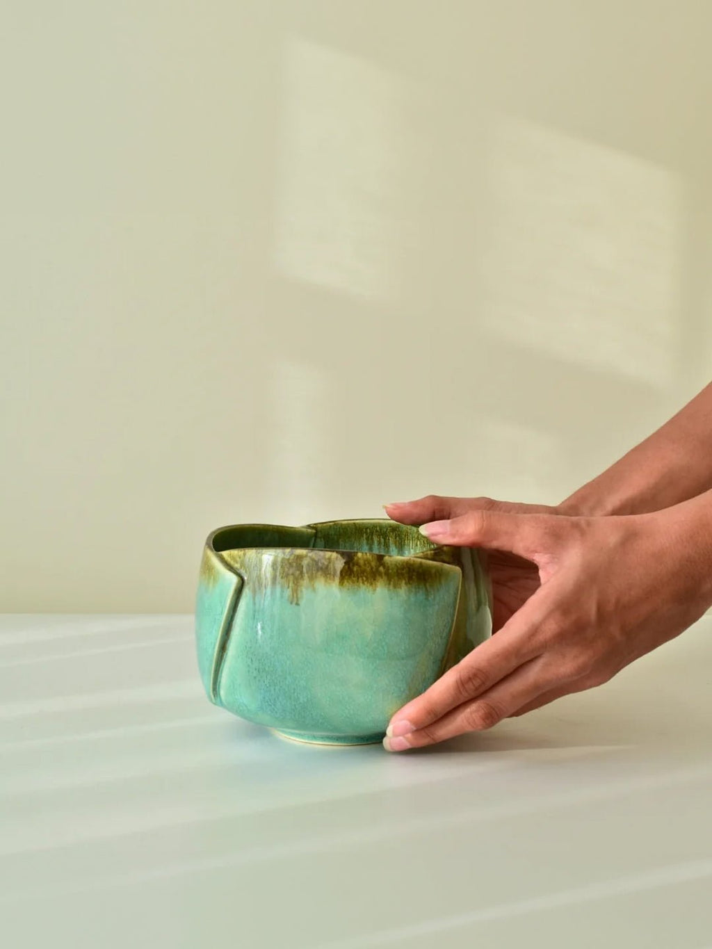 Green Ceramic Serving Bowl - The Golden Theory