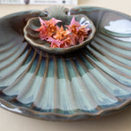 Green Ceramic Shell Shaped Chip and Dip Platter - The Golden Theory