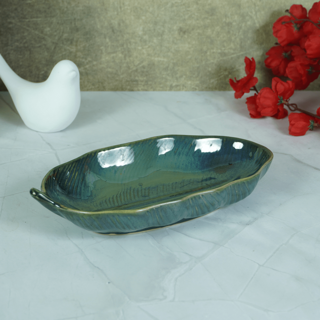 Green Leafy Eclipse Presentation Platter - The Golden Theory