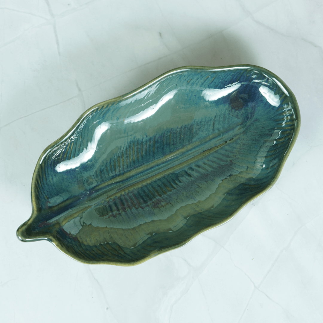 Green Leafy Eclipse Presentation Platter - The Golden Theory
