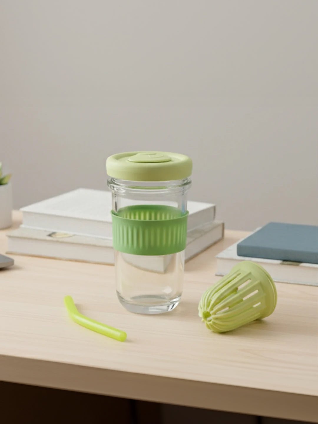 Green Silicone Grip Sipper with Infuser - The Golden Theory