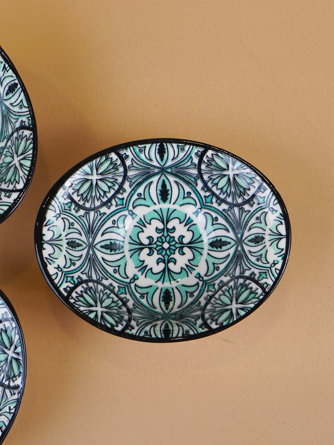 Green & White Mandala Long Ceramic Bowls Set of 3 Secondary image