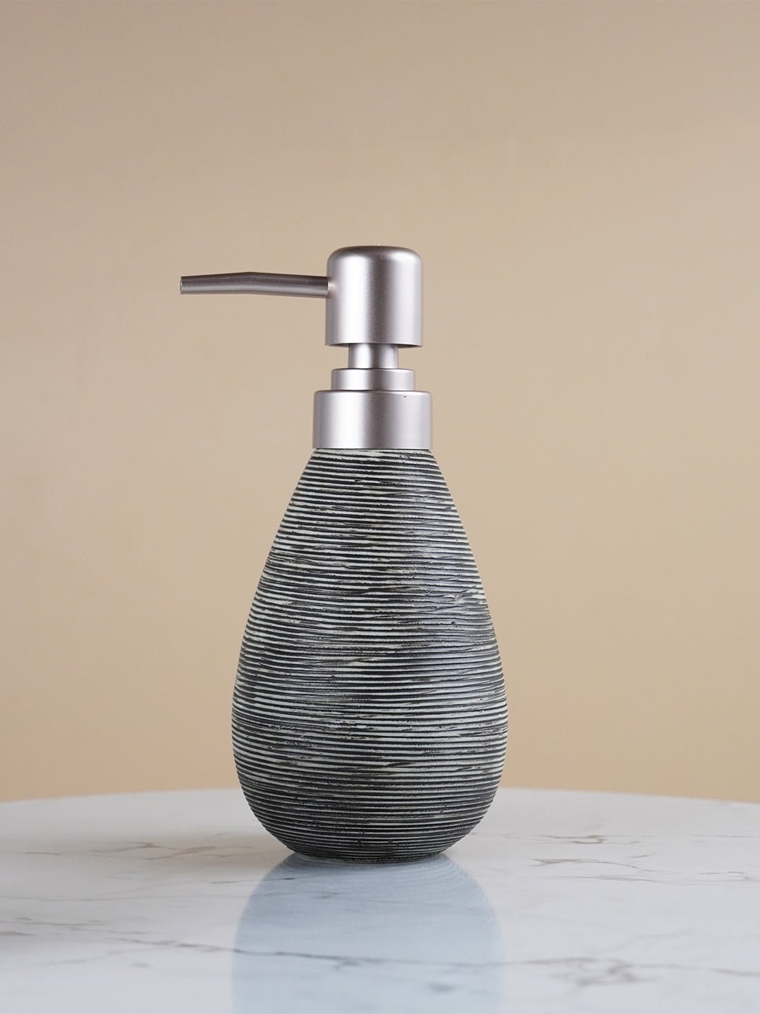 Grey Striped Bathroom Set - The Golden Theory