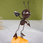 Handcrafted Metal Ant Figurines with Crystal Leaf - Set of 2 - The Golden Theory
