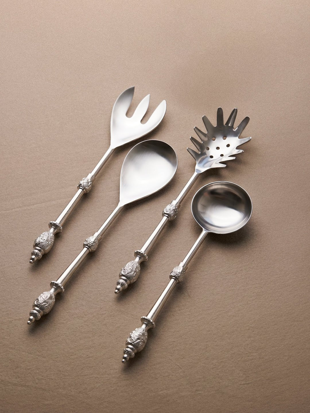Heritage Collection 4-Piece Stainless Steel Serving Set - The Golden Theory