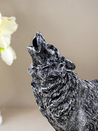 Howling Wolf Figurine - The Golden Theory