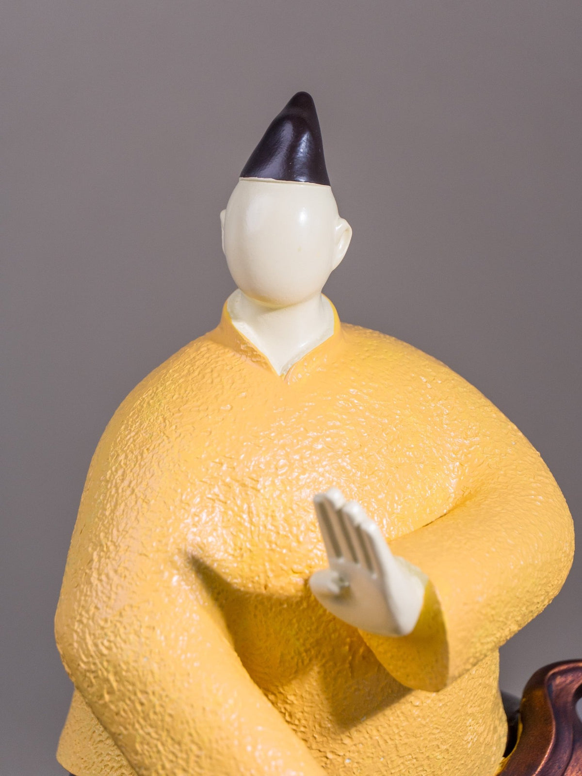 Kung Fu Master Figurine – Striking Pose Sculpture - The Golden Theory