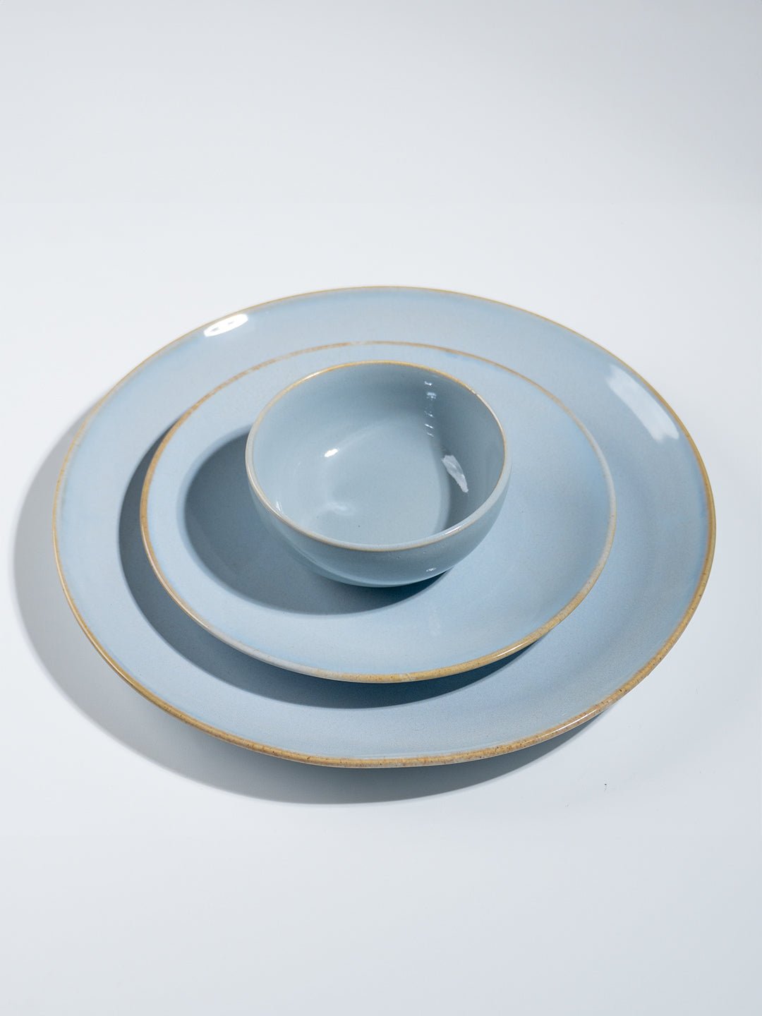 Light Blue Ceramic Dinner Set with Rustic Gold Rim Finish - Set of 19 Secondary image