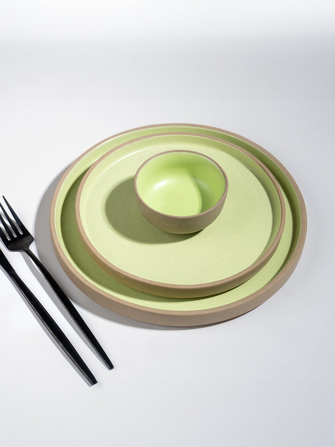 Light Green & Rust Ceramic Dinner Set of 14 Secondary image