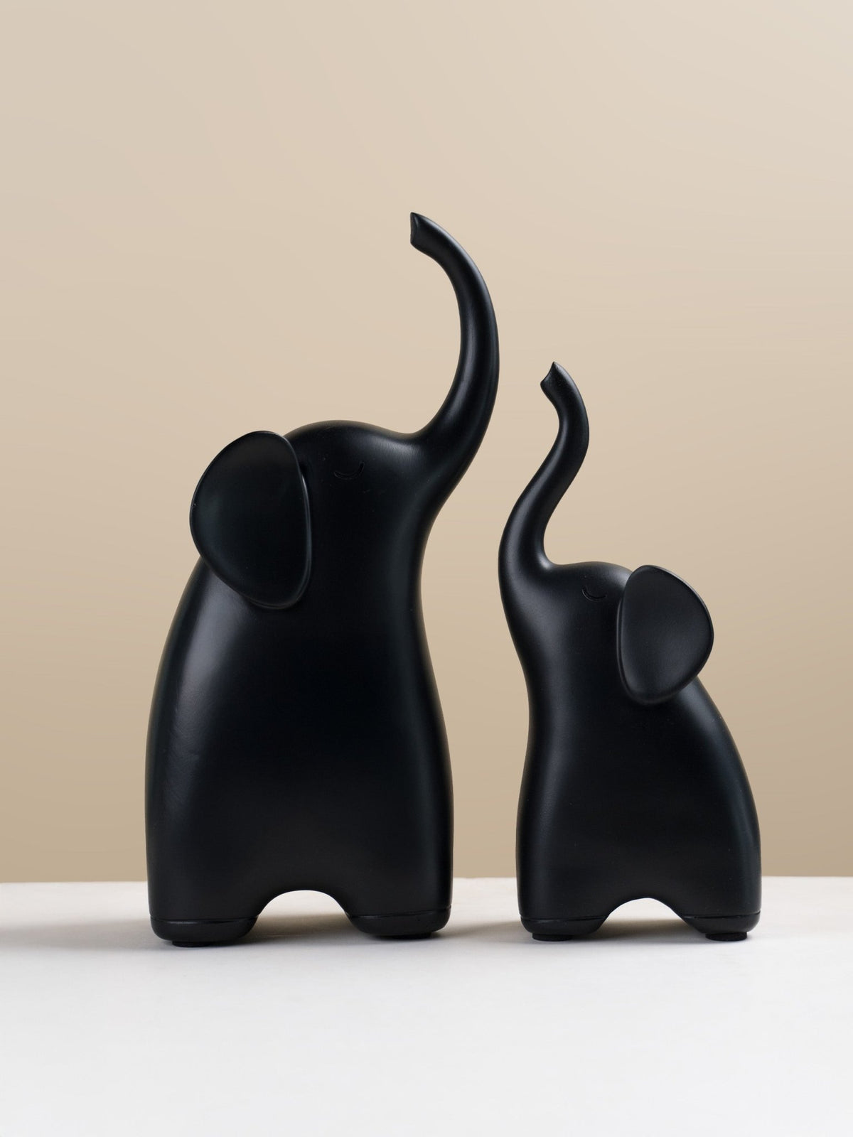 Matte Black Elephant Sculpture Set - The Golden Theory