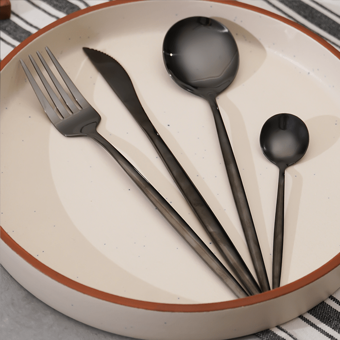 Matte Black Stainless Steel Cutlery Set of 4 - The Golden Theory