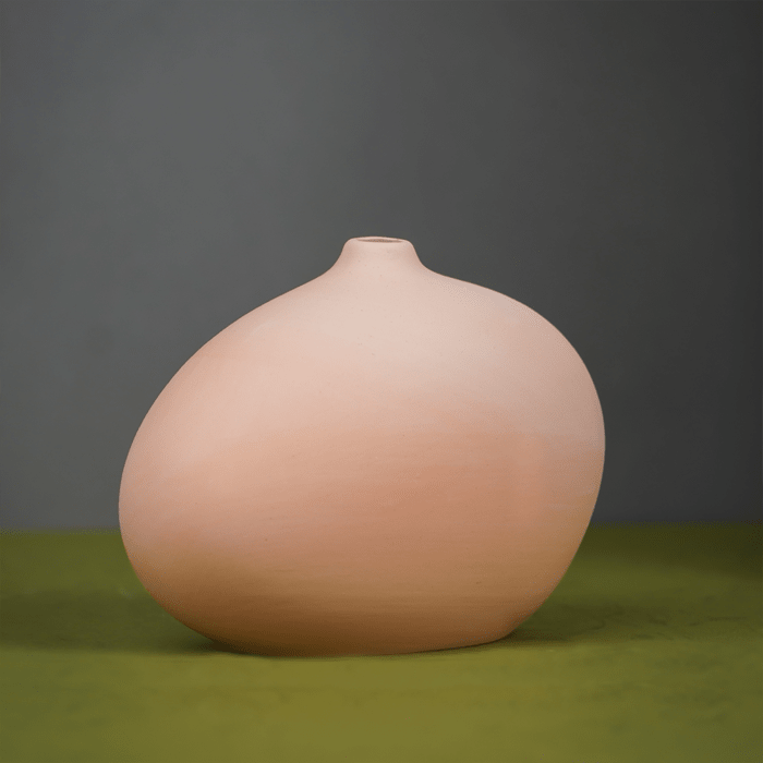 Matte Pink Pebble Vase with Organic Shape - The Golden Theory