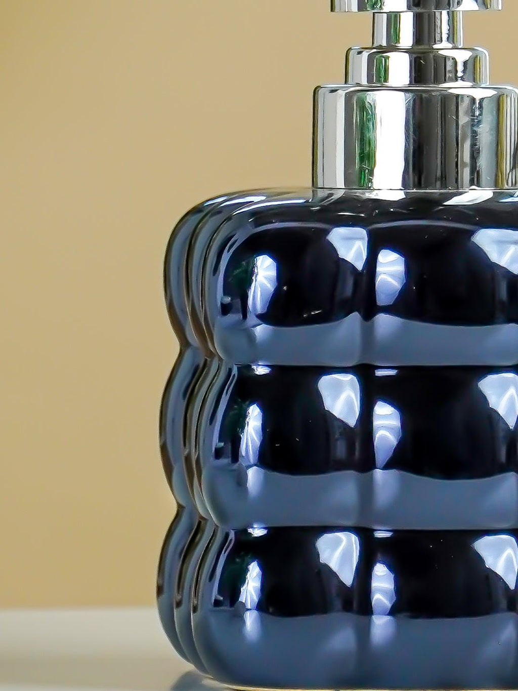 Metallic Blue Glossy Cloud-Inspired Ceramic Soap Dispenser - The Golden Theory