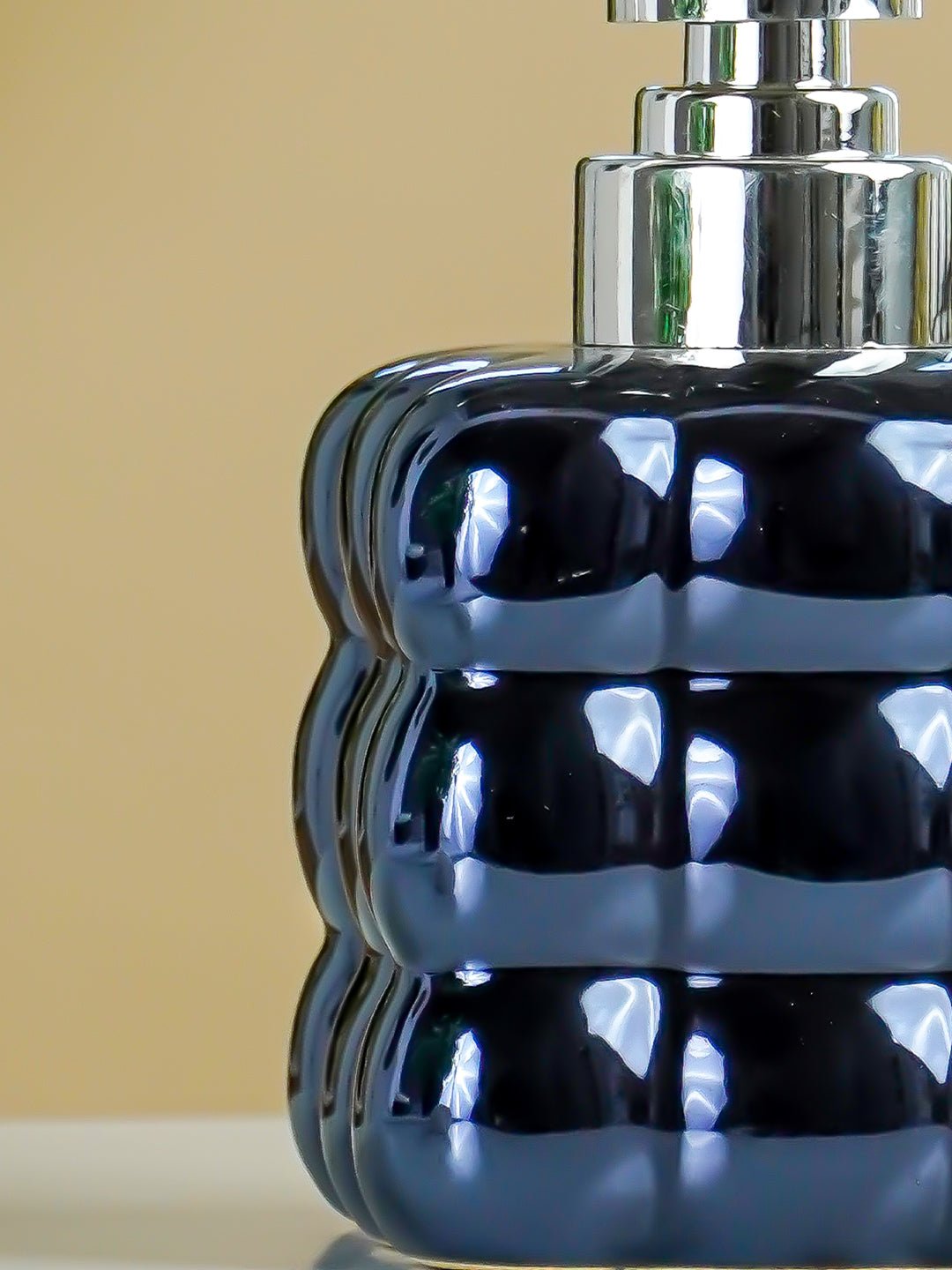 Metallic Blue Glossy Cloud-Inspired Ceramic Soap Dispenser - The Golden Theory