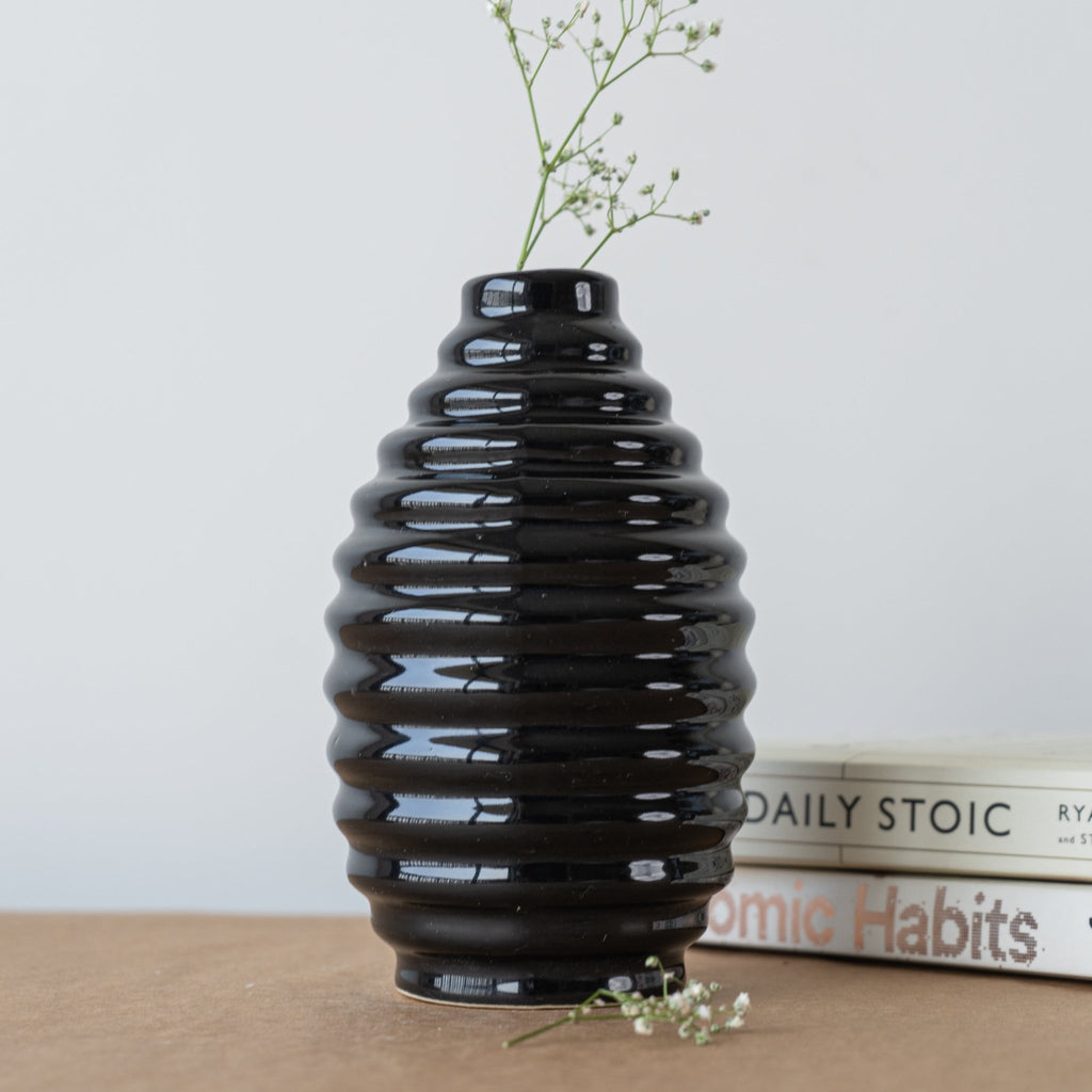 Midnight Marvel Ceramic Flower Vase - The Golden Theory