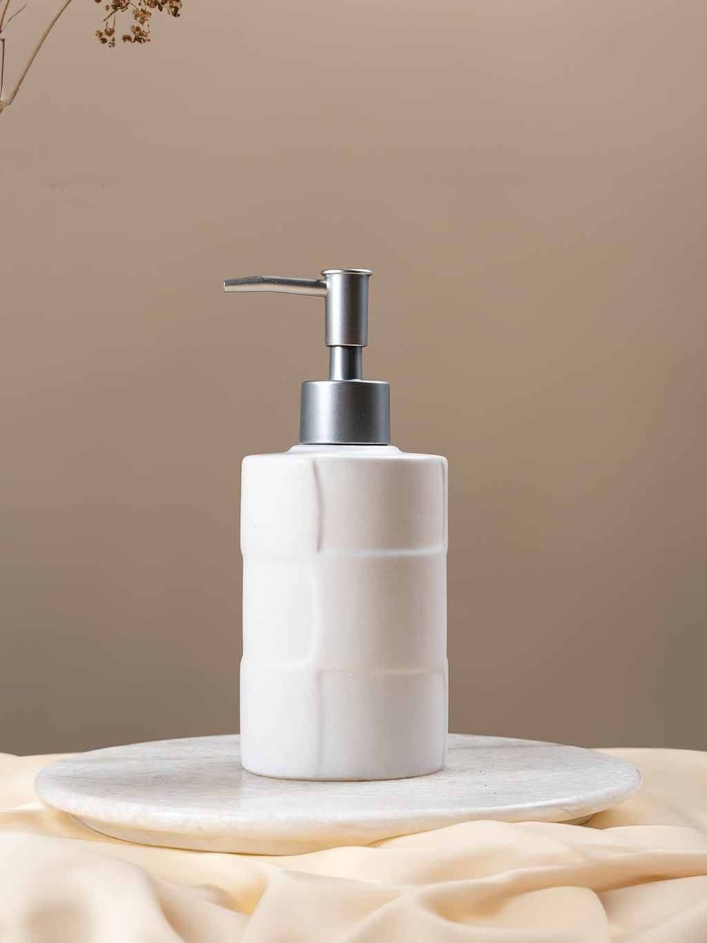 Minimalist White Ceramic Soap Dispenser - The Golden Theory