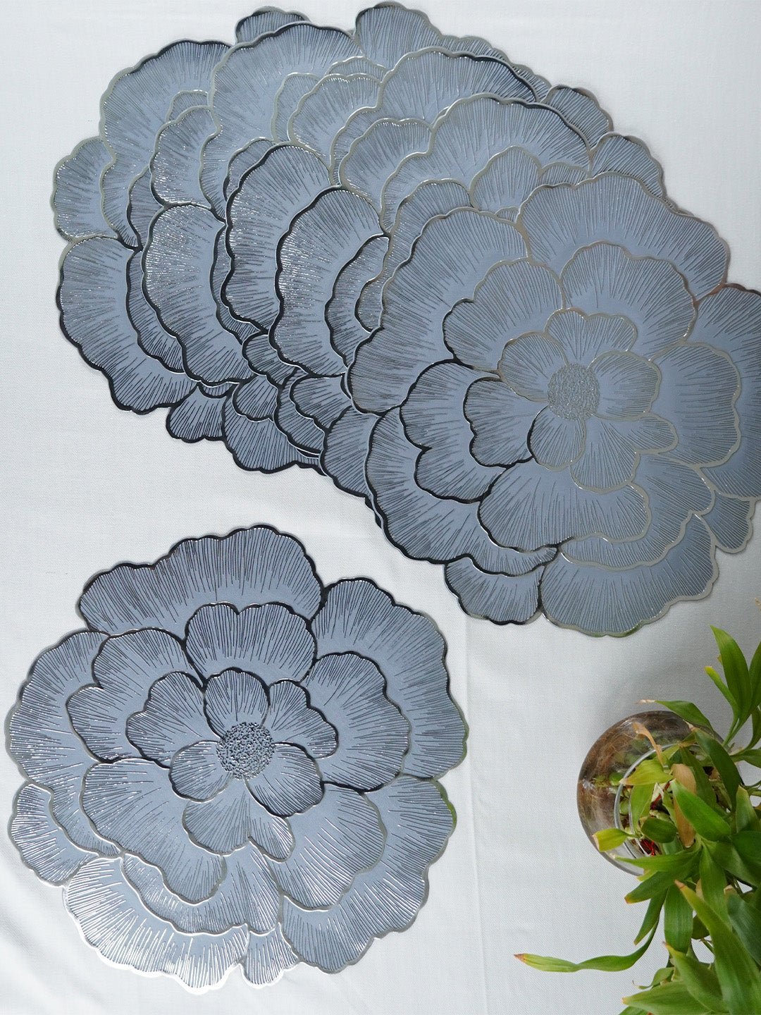 Modern Anti Skid Table Mats | Set of 2,6 Secondary image