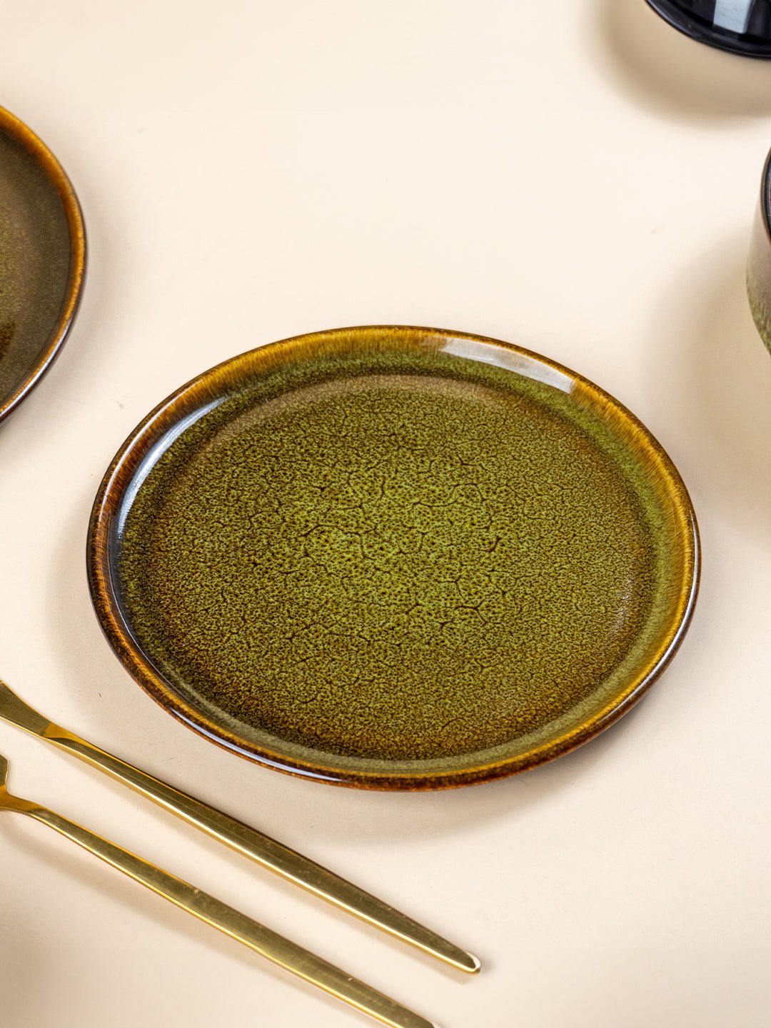 Modern Rustic Green Ceramic Quarter Plate - The Golden Theory