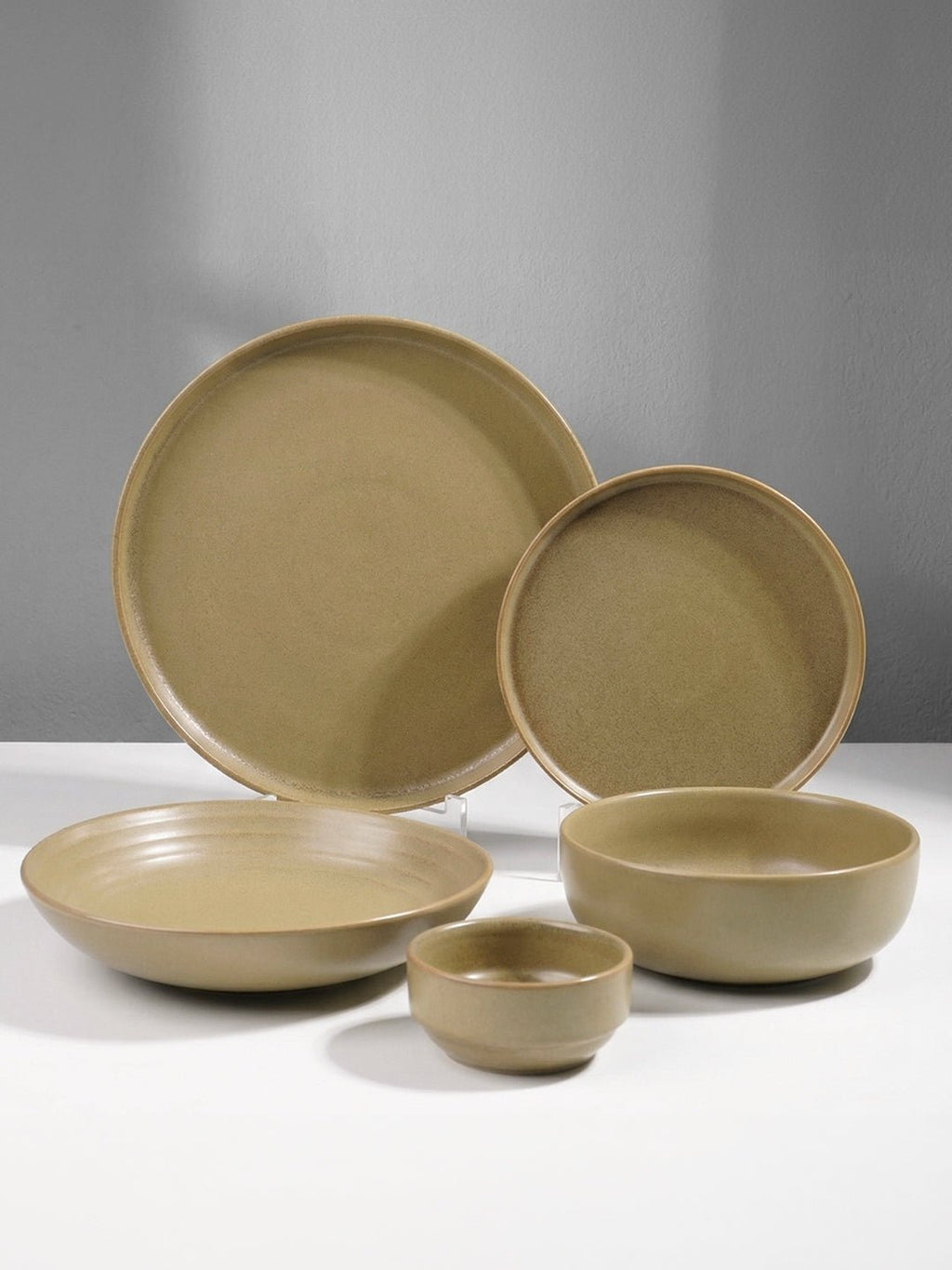 Modern Rustic Olive Green Ceramic Dinner Set of 25 - The Golden Theory