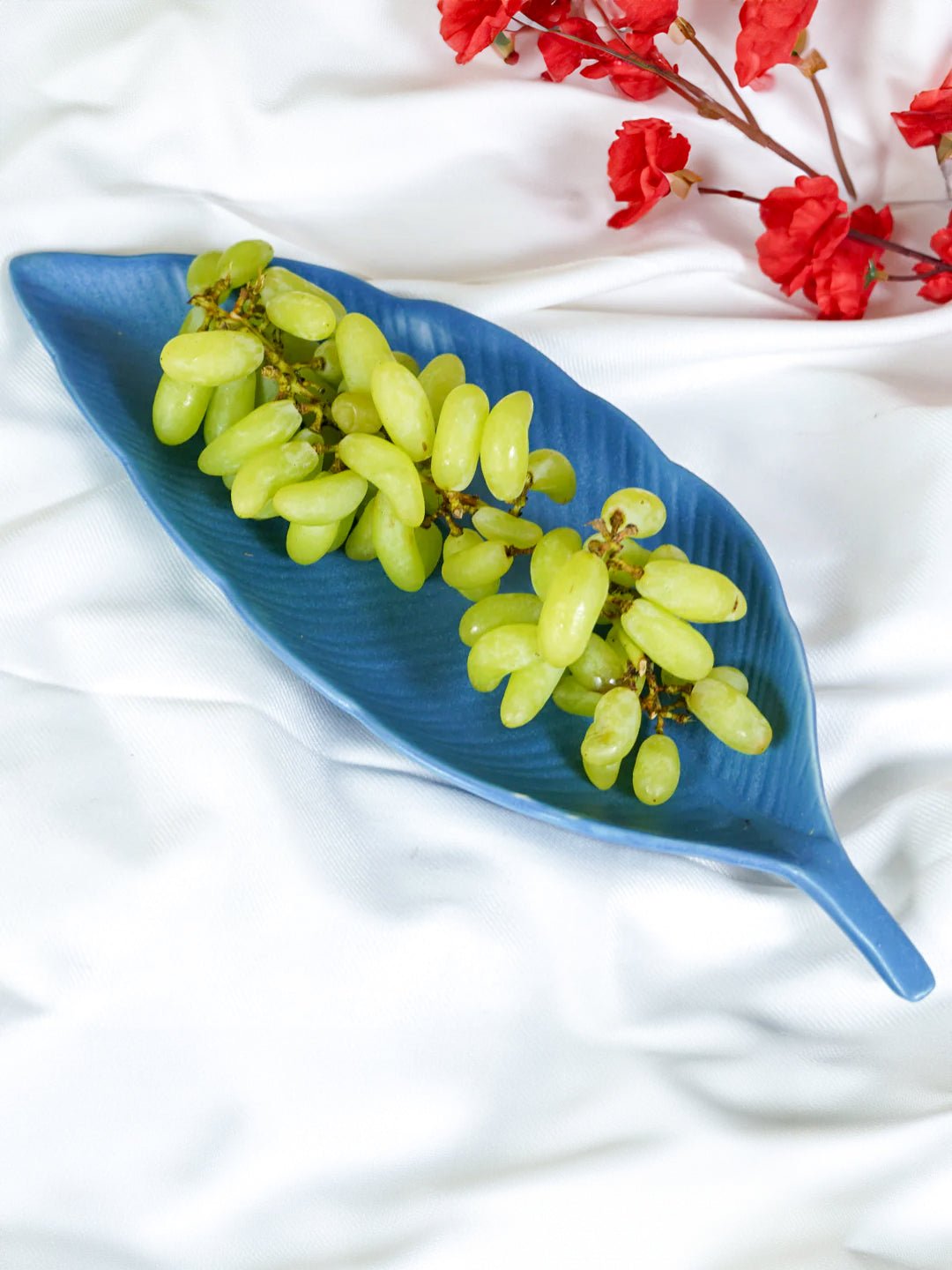 Ocean Blue Ceramic Leaf Platter Secondary image