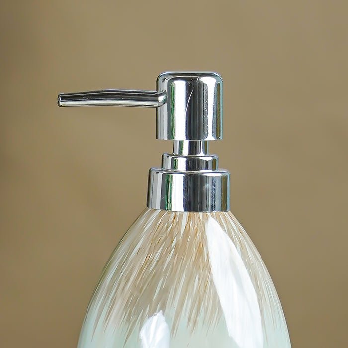 Pearlescent White and Gold Drip Ceramic Soap Dispenser - The Golden Theory