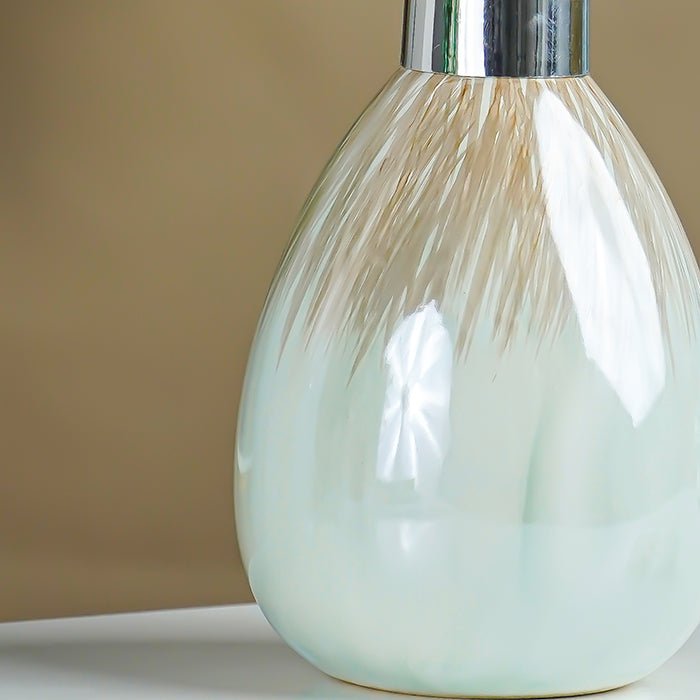 Pearlescent White and Gold Drip Ceramic Soap Dispenser - The Golden Theory