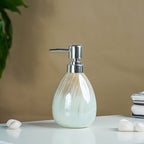 Pearlescent White and Gold Drip Ceramic Soap Dispenser - The Golden Theory