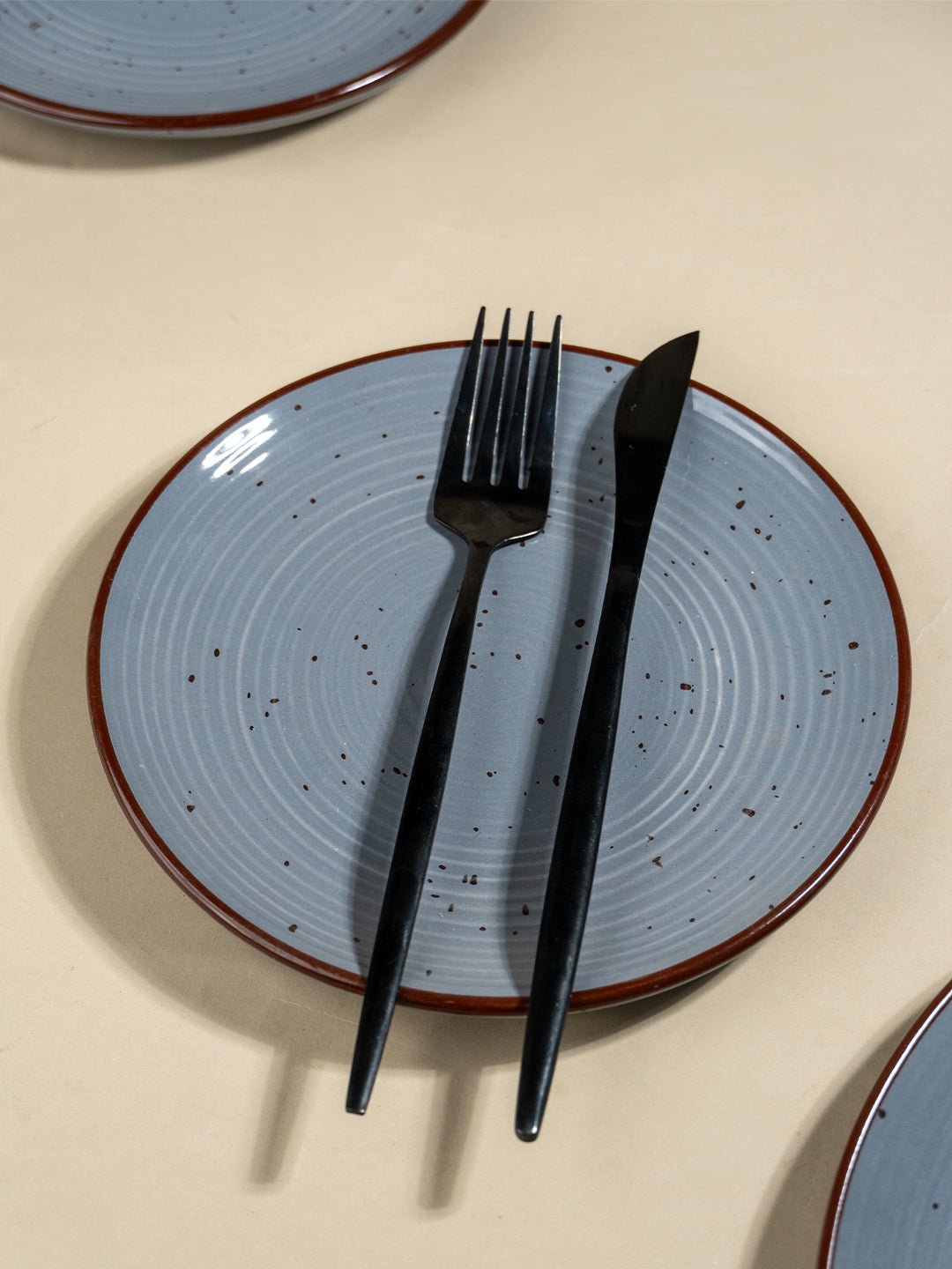 Pebble Grey Ceramic Quarter Plate - The Golden Theory