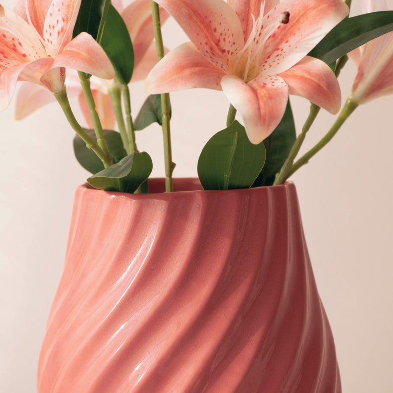 Pink Ceramic Flower Vase - The Golden Theory