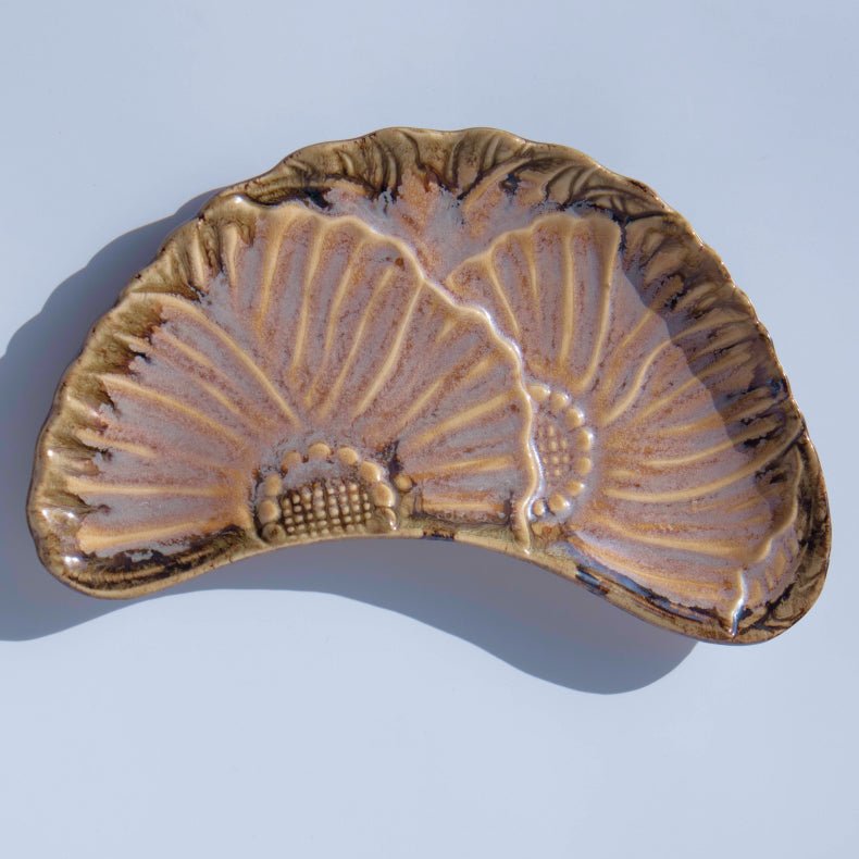 Pink Ceramic Kidney Shaped Platter - The Golden Theory