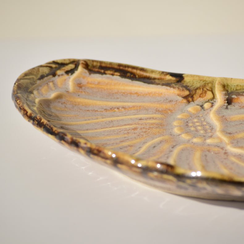 Pink Ceramic Kidney Shaped Platter Secondary image