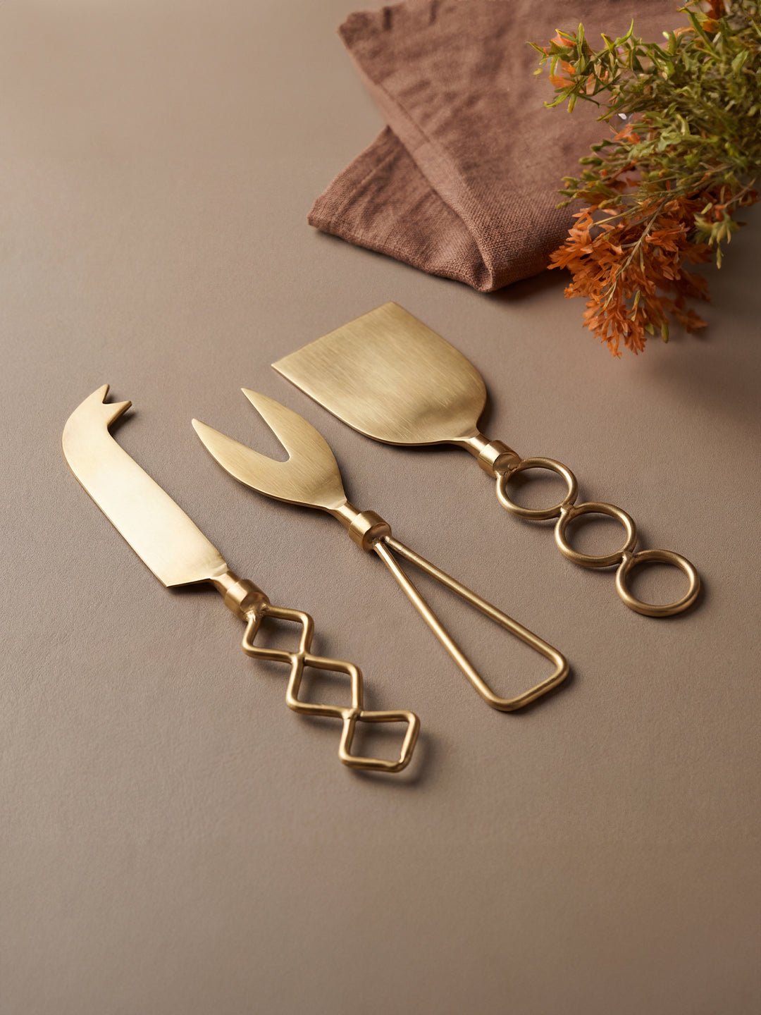 Premium Gold Cheese Knife Set of 3 - The Golden Theory