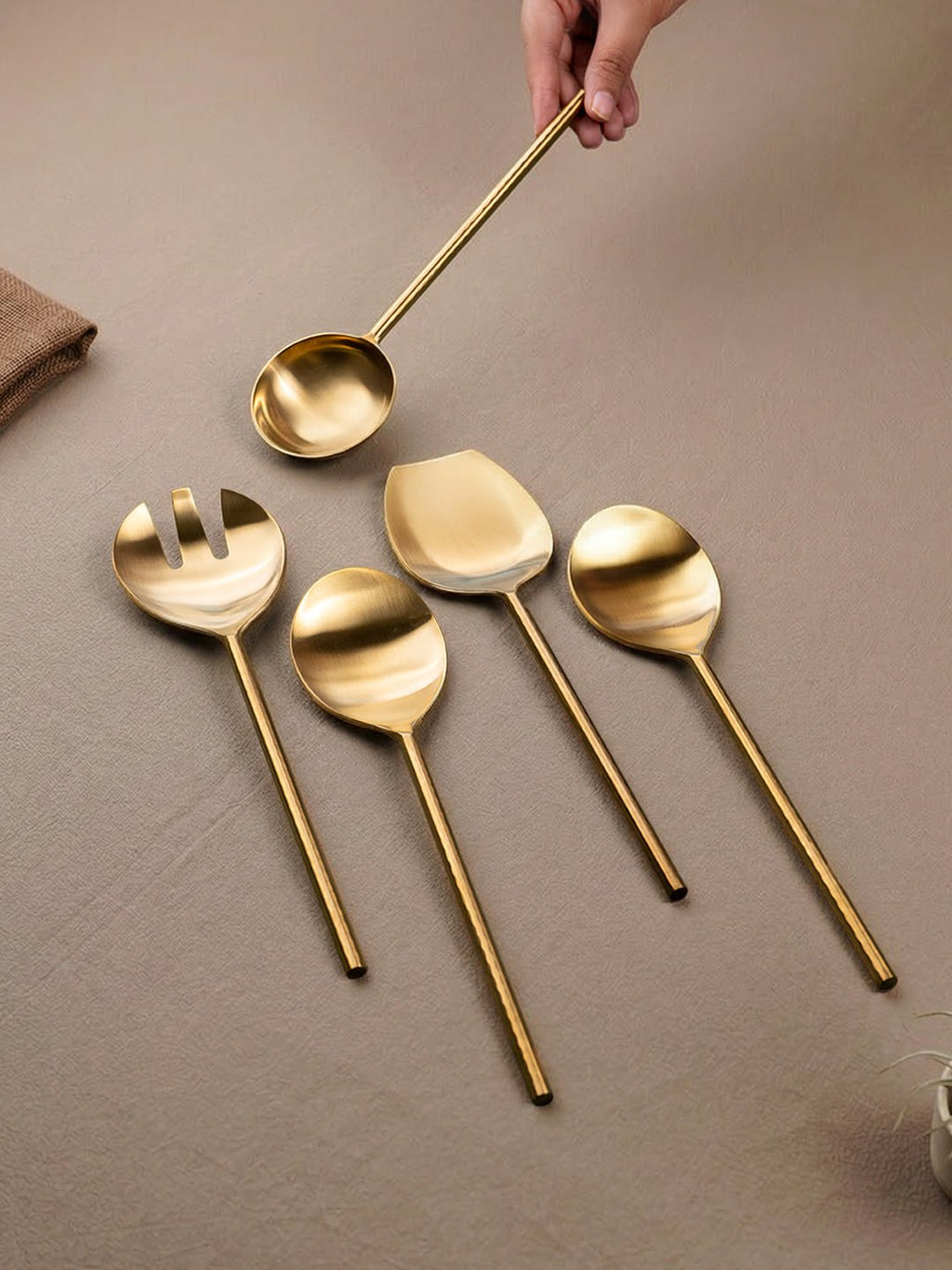 Premium Gold Serving Utensil Set of 5 - The Golden Theory