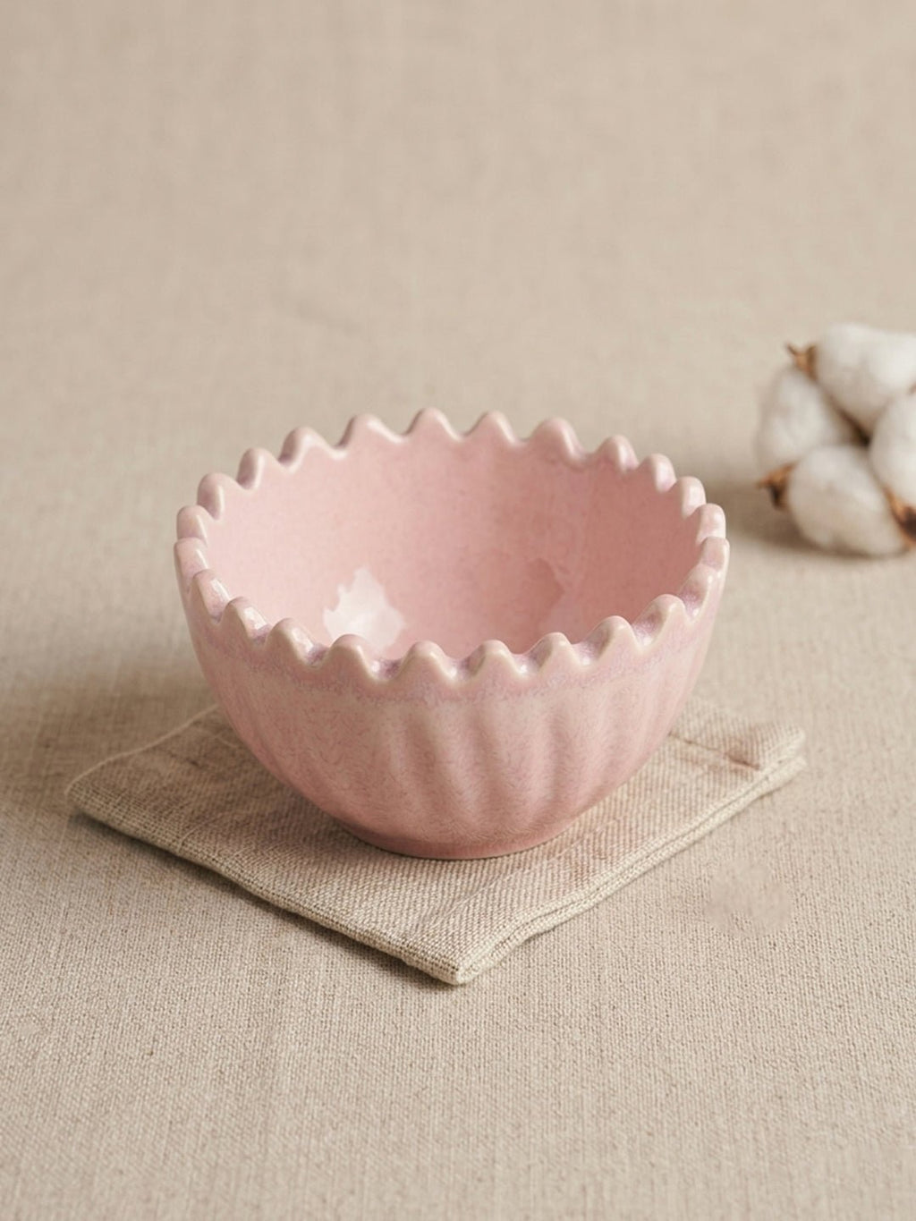 Pretty in Pink Ceramic Wavy Bowl | Set of 2 - The Golden Theory