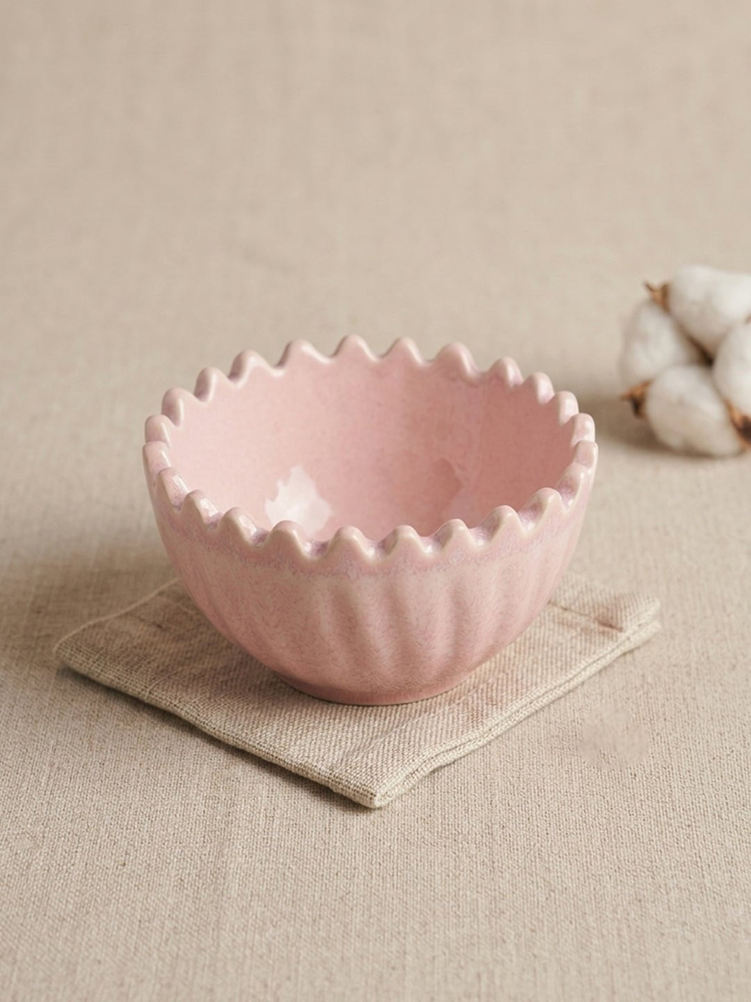 Pretty in Pink Ceramic Wavy Bowl | Set of 2 - The Golden Theory