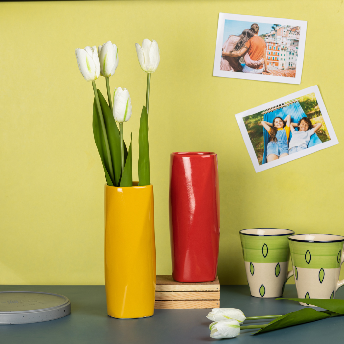 Red Color Pipe-Shaped Long Flower Vase