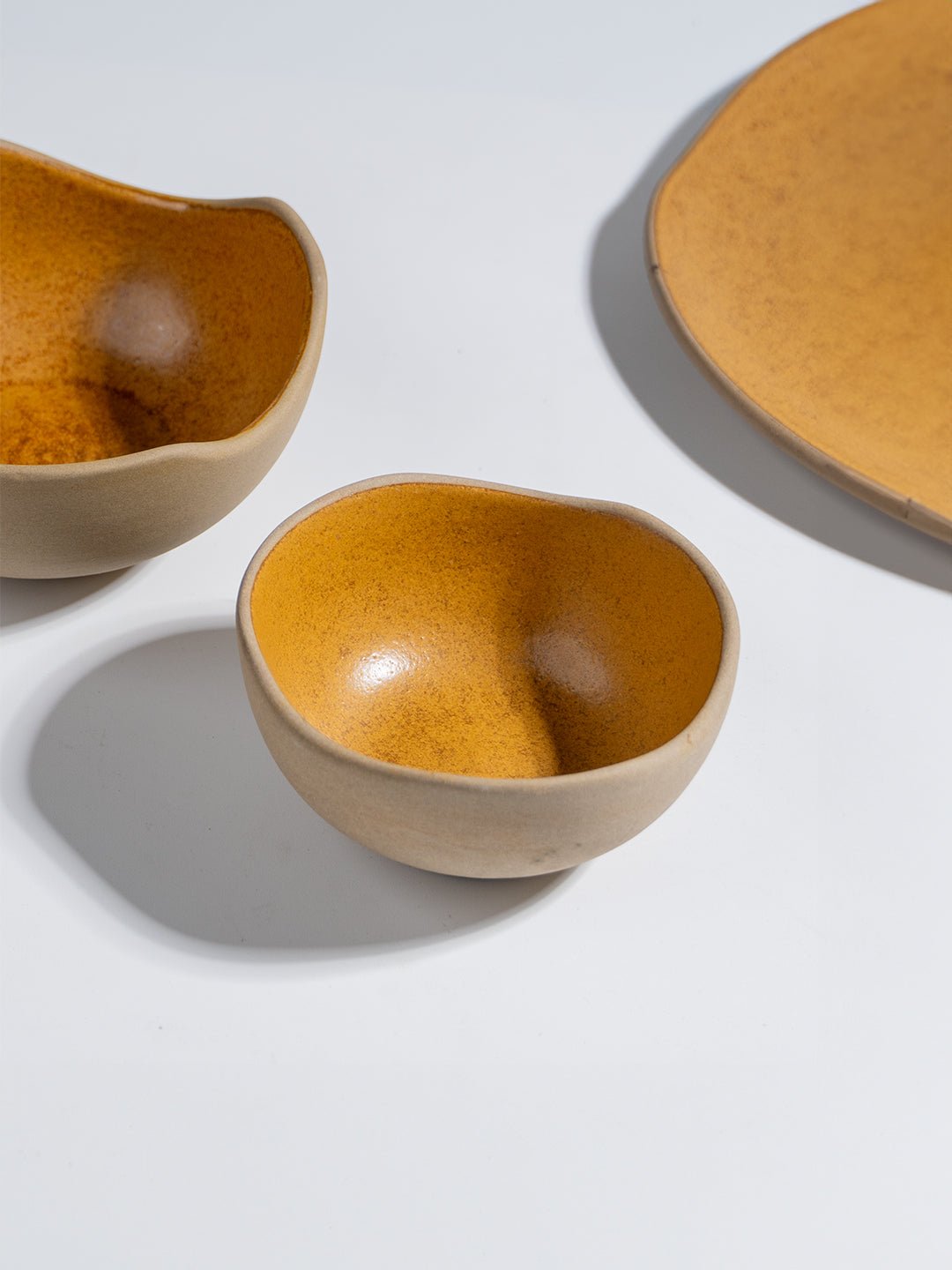 Rustic Brown Irregular Ceramic Dinner Set of 25 - The Golden Theory