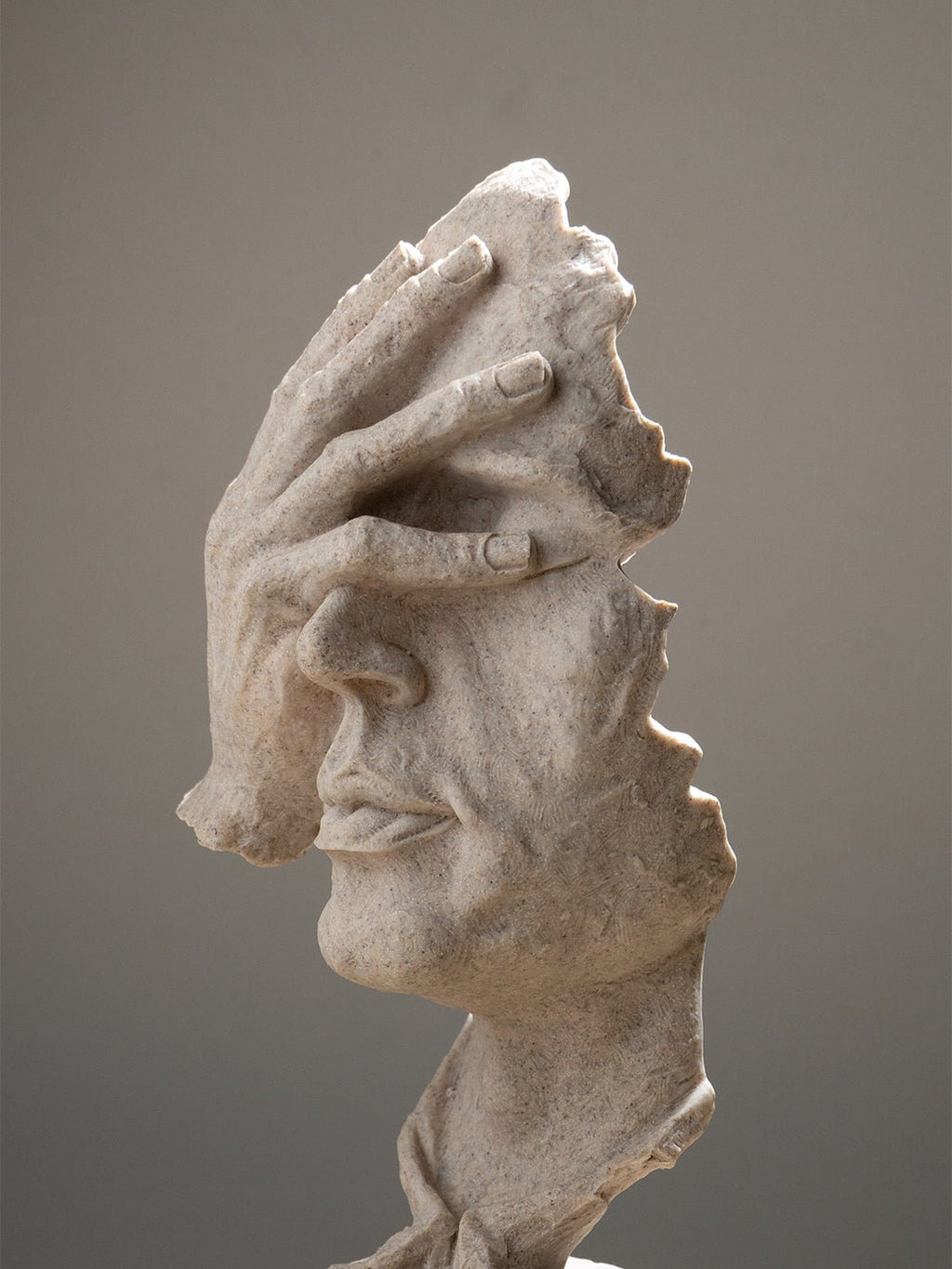 Sandstone Finish Face Sculpture - The Golden Theory