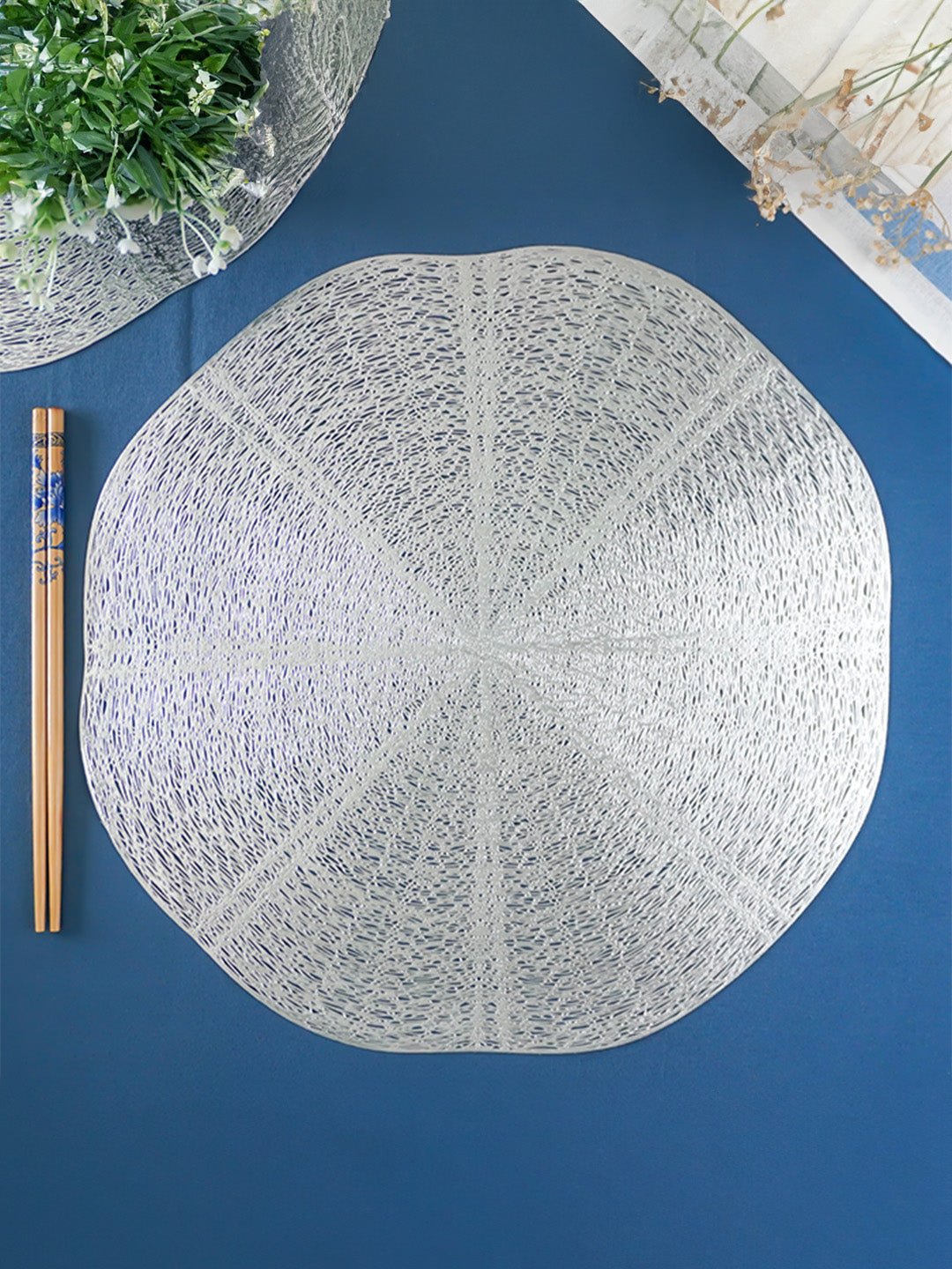 Silver Designer Table Mats | Set of 2,6 - The Golden Theory Main image
