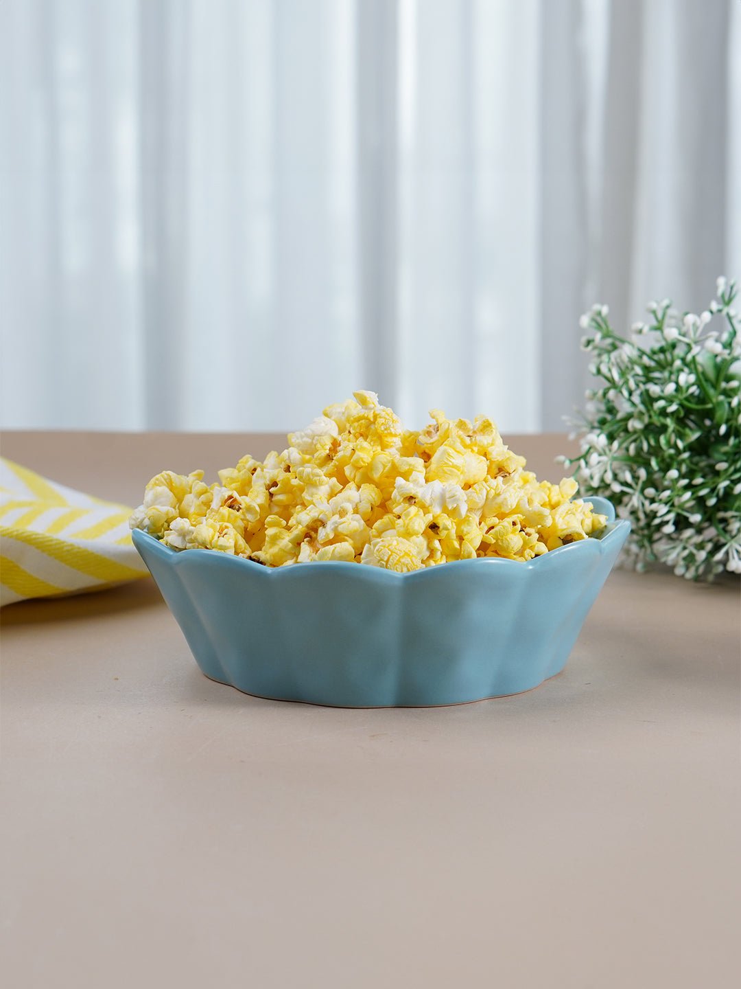 Sky Blue Ceramic Bowl with Scalloped Edges - Large - The Golden Theory