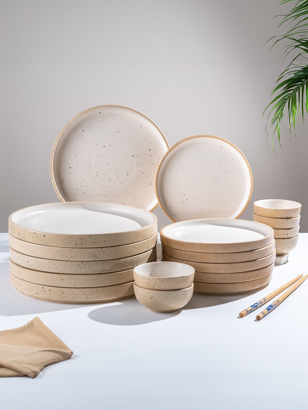 Speckled Beige Ceramic Dinner Set – Set of 18 - The Golden Theory Main image