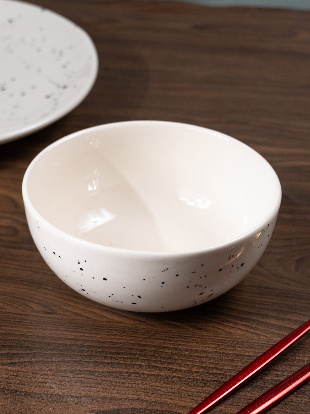 Speckled White Minimalist Ceramic Serving Bowl - The Golden Theory