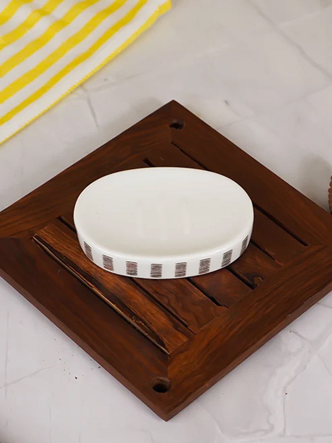 Striped White and Gold Bathroom Set – Chic Ceramic Bath Accessories Secondary image