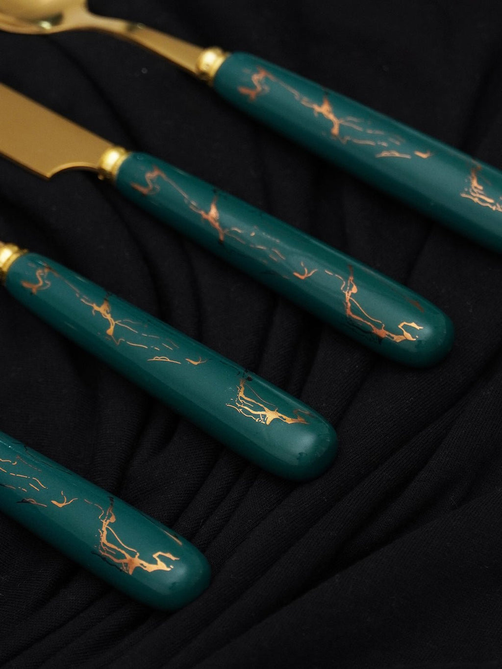 Teal and Gold Stainless Steel Cutlery Set of 24 - The Golden Theory